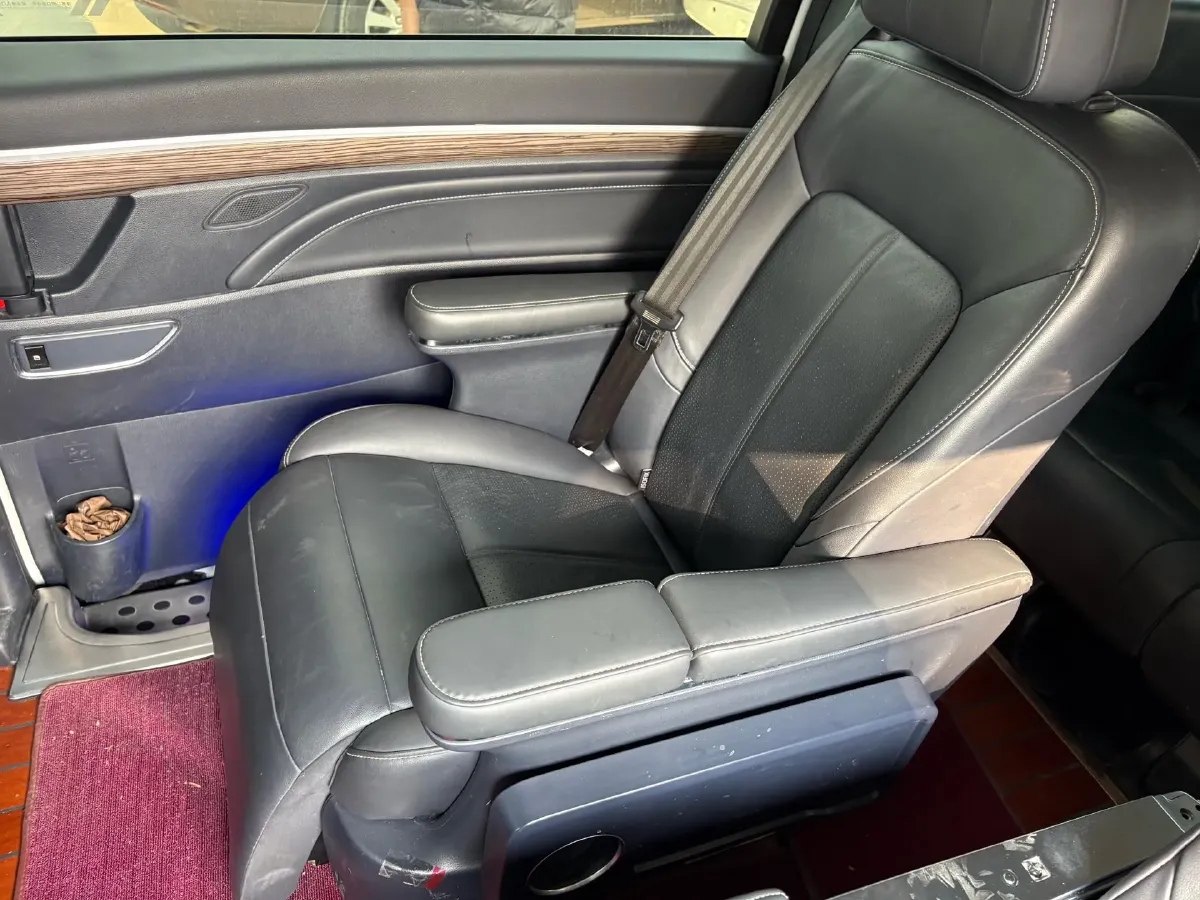 2021 GAC Trumpchi M8 2.0T 252HP L4 8AT,autocango,china used car exporter,china ev exporter,chinese used car exporter,chinese used ev exporter