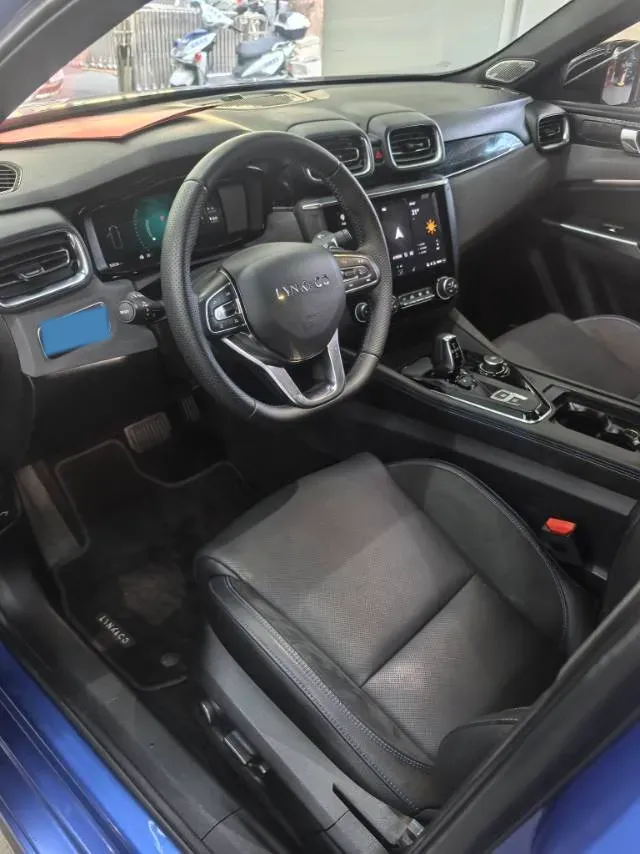 2019 LYNK&CO 03 New Energy 1.5T 180HP L3 7DCT PHEV 9.4KWH,autocango,china used car exporter,china ev exporter,chinese used car exporter,chinese used ev exporter