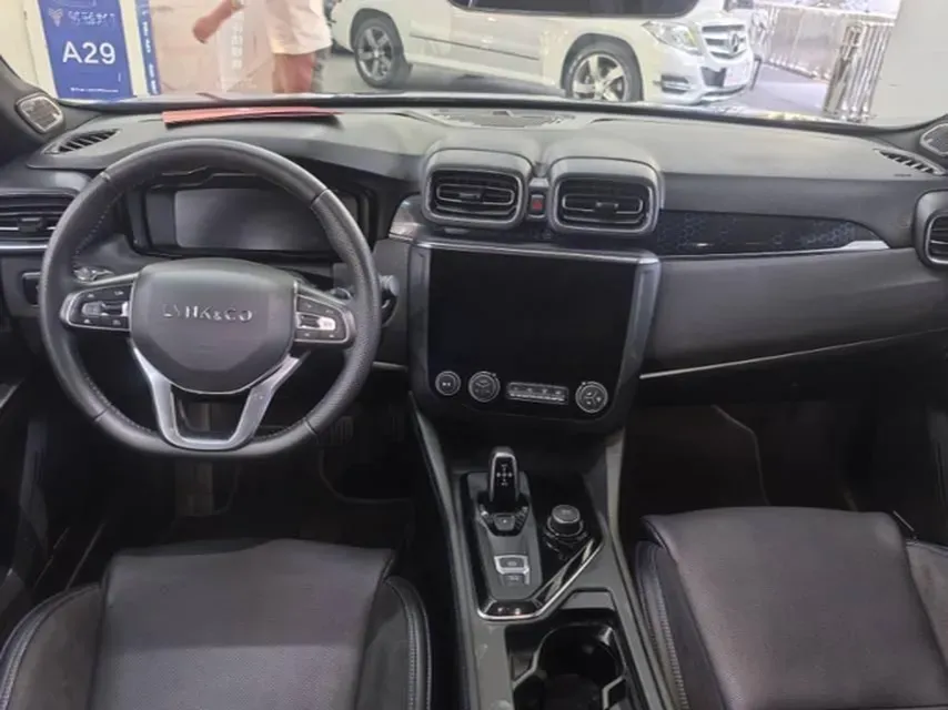 2019 LYNK&CO 03 New Energy 1.5T 180HP L3 7DCT PHEV 9.4KWH,autocango,china used car exporter,china ev exporter,chinese used car exporter,chinese used ev exporter