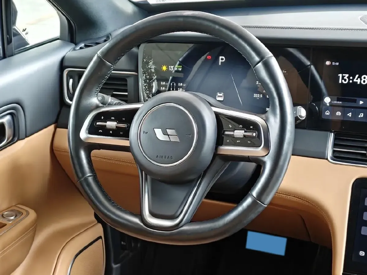 2021 Li ONE Range Extended 131HP REEV 40.5KWH,autocango,china used car exporter,china ev exporter,chinese used car exporter,chinese used ev exporter