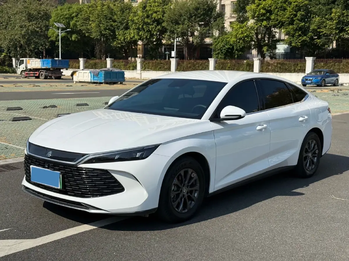 2024 BYD QinL 1.5L 101HP L4 E-CVT PHEV 10.08KWH