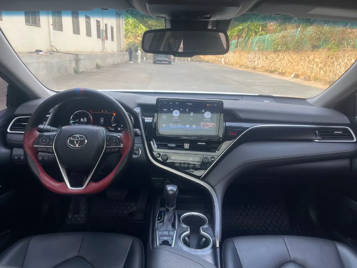 2021 Toyota Camry 2.5L 209HP L4 8AT,autocango,china used car exporter,china ev exporter,chinese used car exporter,chinese used ev exporter