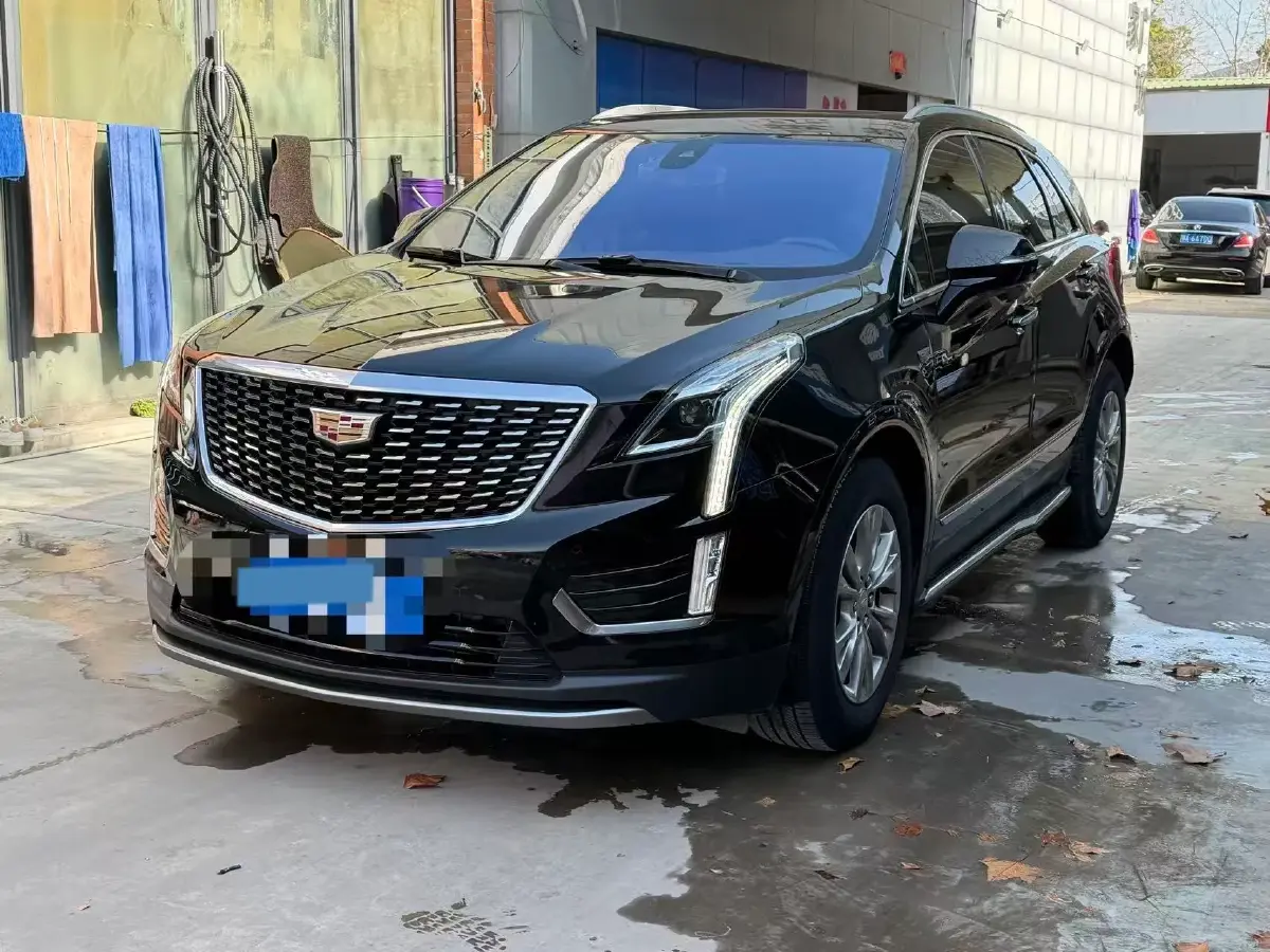 2022 Cadillac XT5 2.0T 237HP L4 9AT