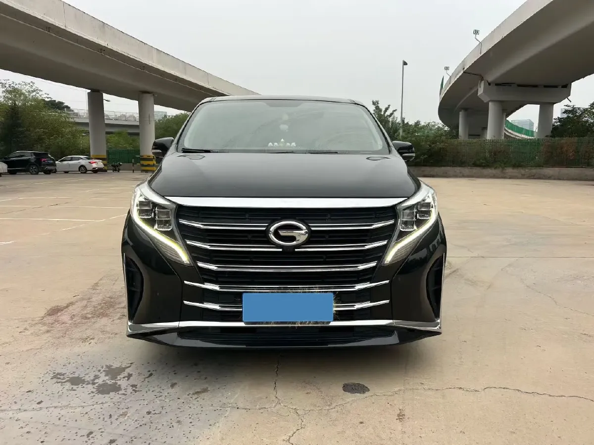 2021 GAC Trumpchi M8 2.0T 252HP L4 8AT,autocango,china used car exporter,china ev exporter,chinese used car exporter,chinese used ev exporter
