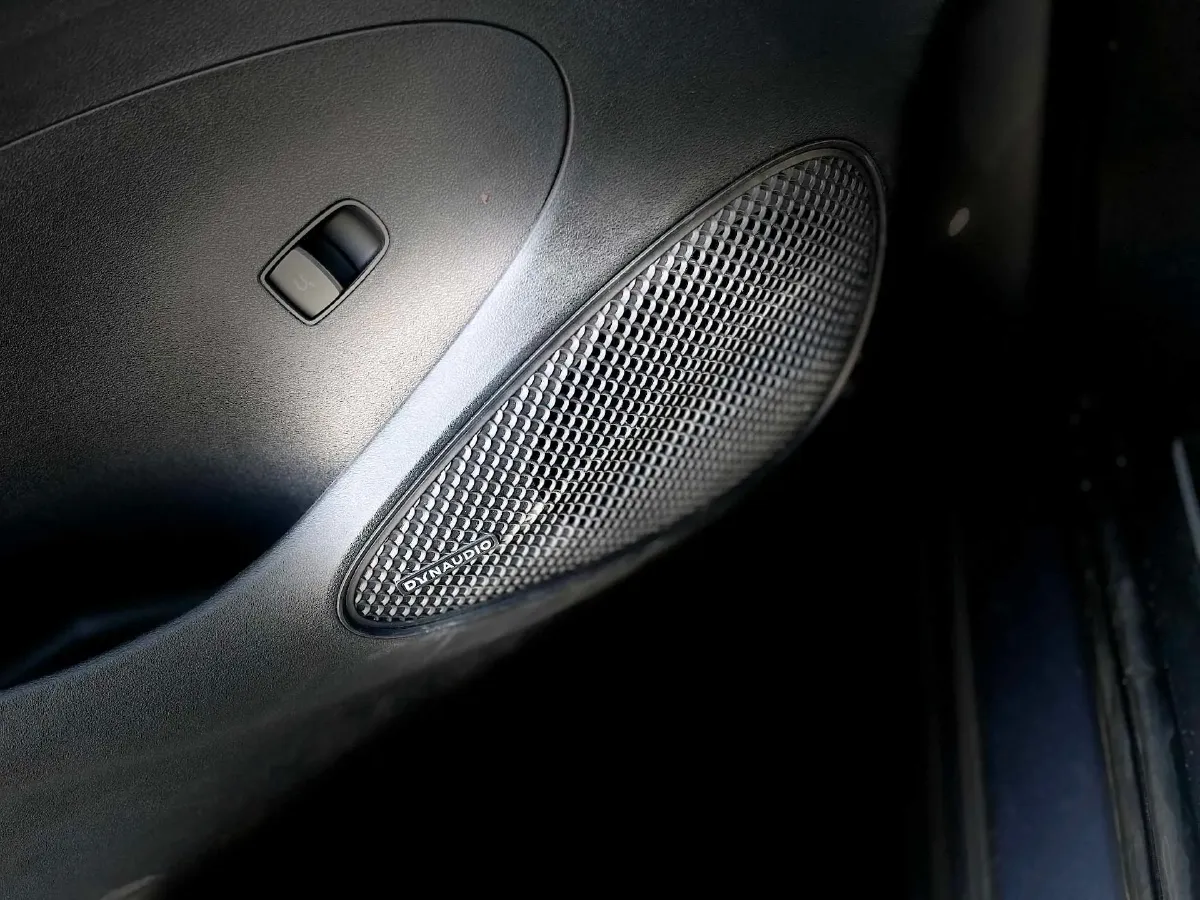 2025 LanDian E5 PLUS 1.5L 95HP L4 E-CVT PHEV,autocango,china used car exporter,china ev exporter,chinese used car exporter,chinese used ev exporter