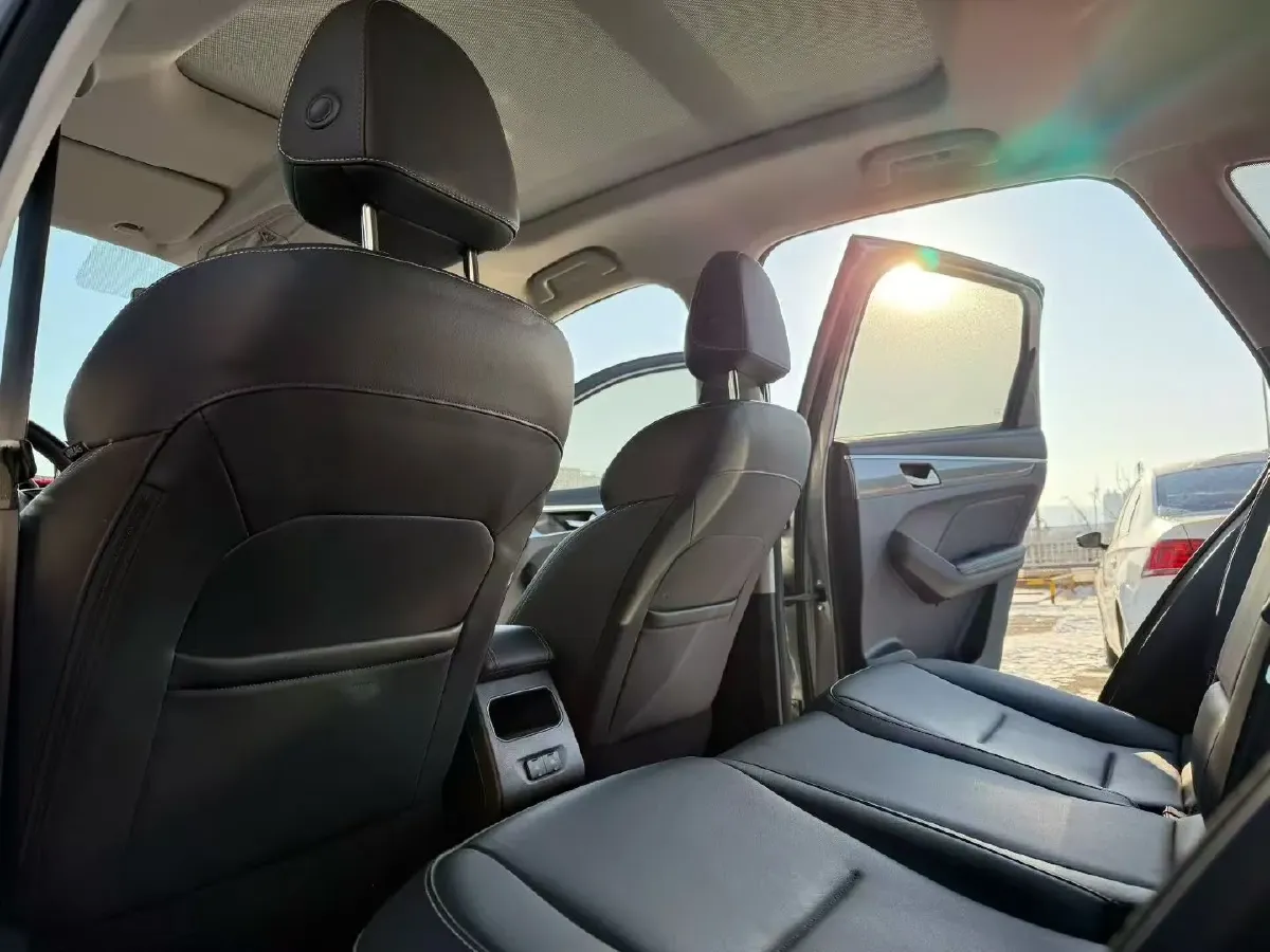 2021 Haval Jolion 1.5T 150HP L4 7DCT,autocango,china used car exporter,china ev exporter,chinese used car exporter,chinese used ev exporter