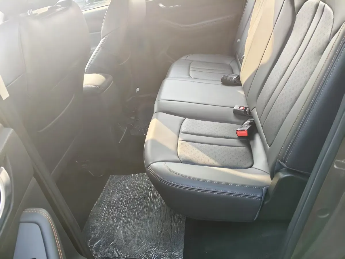 2023 BAW Calorie 2.0L 144HP L4 5MT,autocango,china used car exporter,china ev exporter,chinese used car exporter,chinese used ev exporter