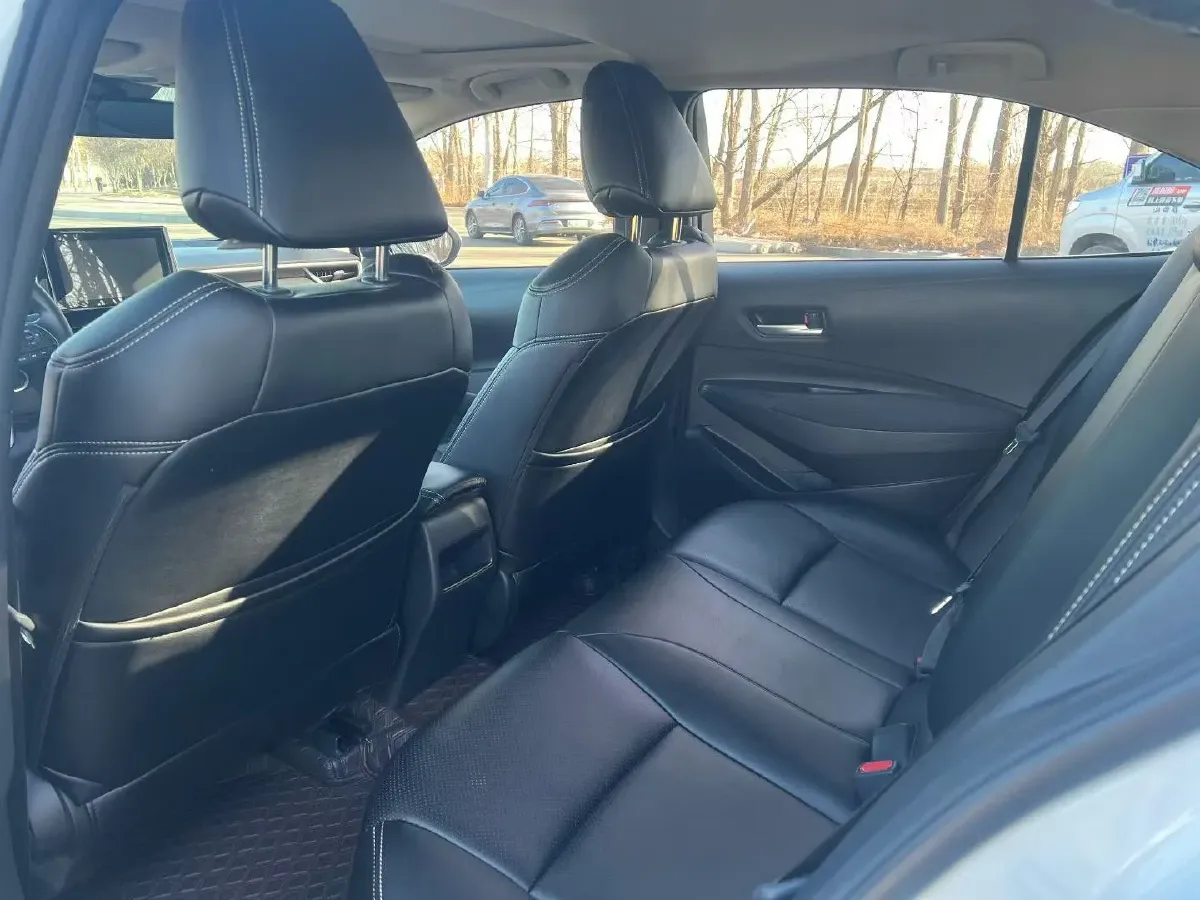 2021 Toyota Corolla 1.2T 116HP L4 CVT,autocango,china used car exporter,china ev exporter,chinese used car exporter,chinese used ev exporter