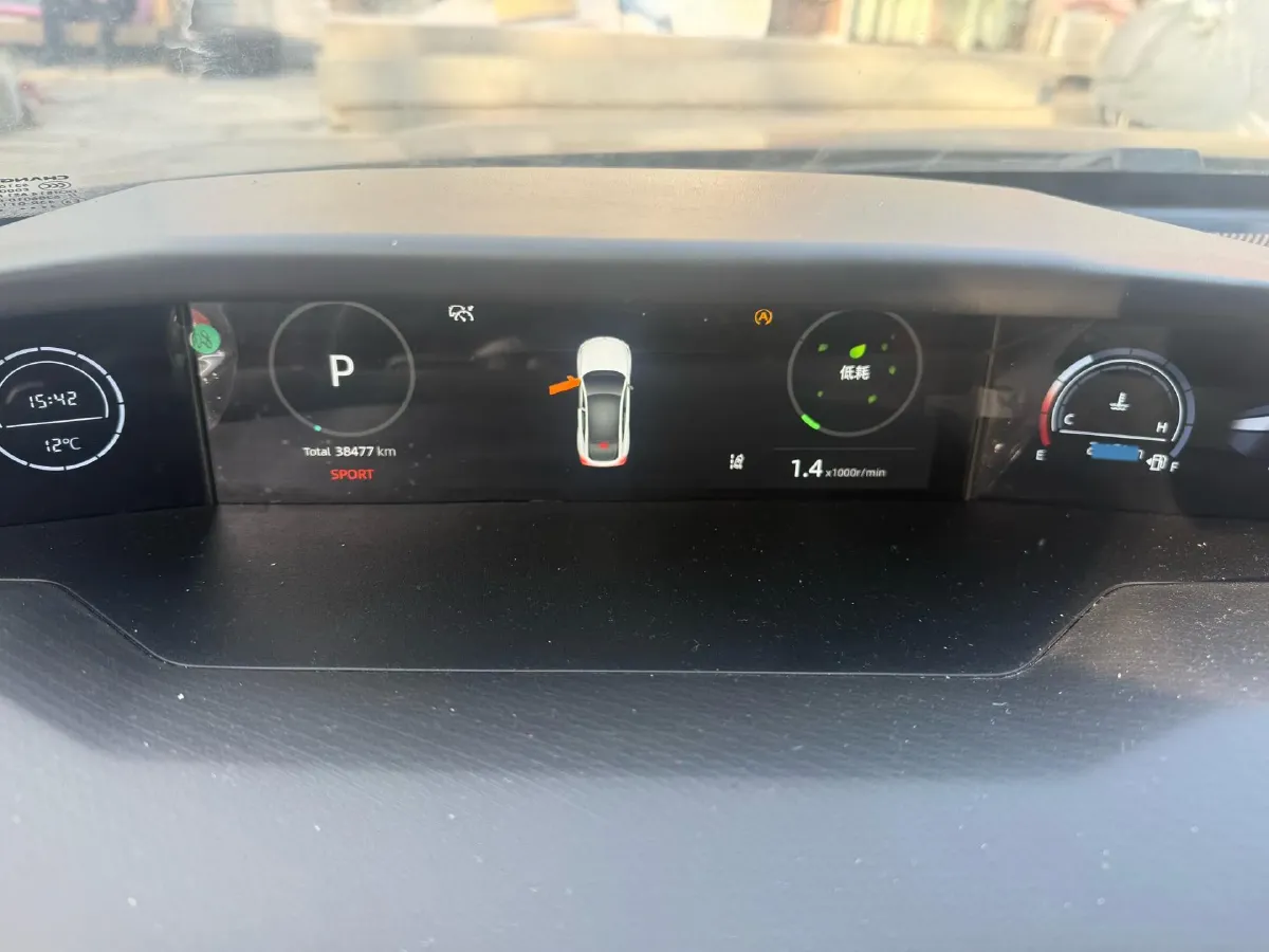 2023 ChangAn UNI-V 1.5T 188HP L4 7DCT,autocango,china used car exporter,china ev exporter,chinese used car exporter,chinese used ev exporter