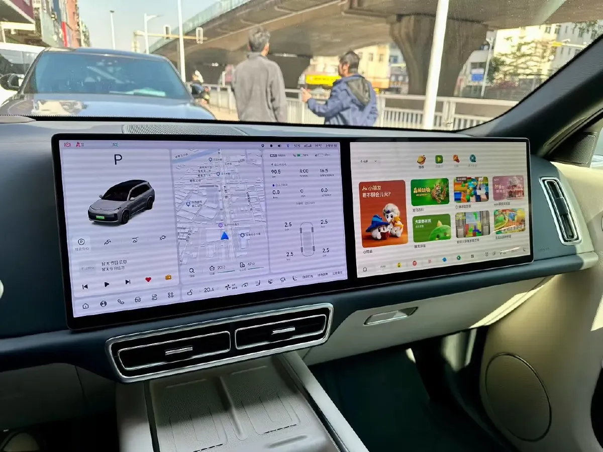 2024 Land Rover Range Rover Evoque 1.5T 200HP L3 8AT PHEV 15.5KWH,autocango,china used car exporter,china ev exporter,chinese used car exporter,chinese used ev exporter