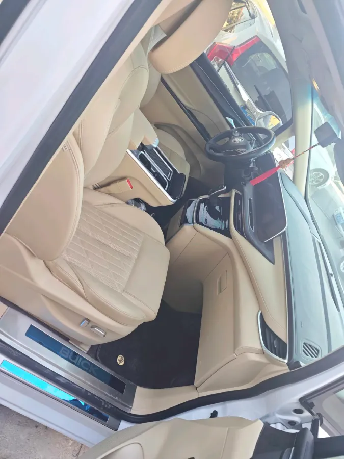 2023 Buick GL8 2.0T 237HP L4 9AT,autocango,china used car exporter,china ev exporter,chinese used car exporter,chinese used ev exporter
