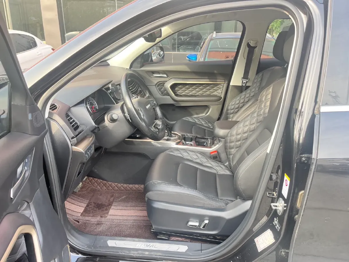 2020 Haval H6 1.5T 169HP L4 7DCT,autocango,china used car exporter,china ev exporter,chinese used car exporter,chinese used ev exporter