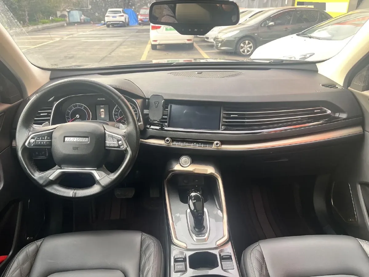 2020 Haval H6 1.5T 169HP L4 7DCT,autocango,china used car exporter,china ev exporter,chinese used car exporter,chinese used ev exporter