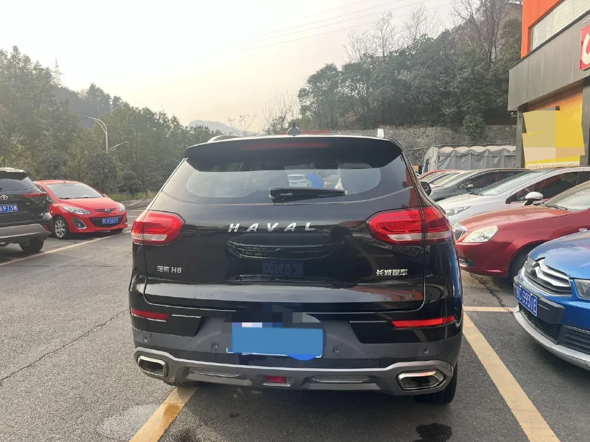 2020 Haval H6 1.5T 169HP L4 7DCT,autocango,china used car exporter,china ev exporter,chinese used car exporter,chinese used ev exporter