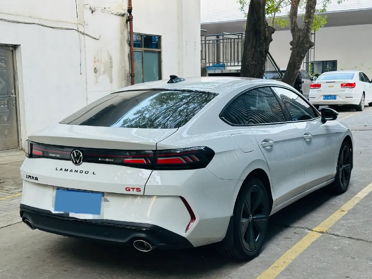 2026 Volkswagen Lamando 2.0T 220HP L4 7DCT,autocango,china used car exporter,china ev exporter,chinese used car exporter,chinese used ev exporter