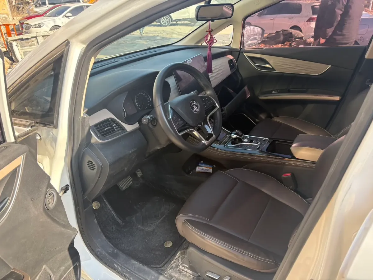 2022 Exceed LXC-DM 1.5T 156HP L4 3DHT PHEV 19.27KWH,autocango,china used car exporter,china ev exporter,chinese used car exporter,chinese used ev exporter