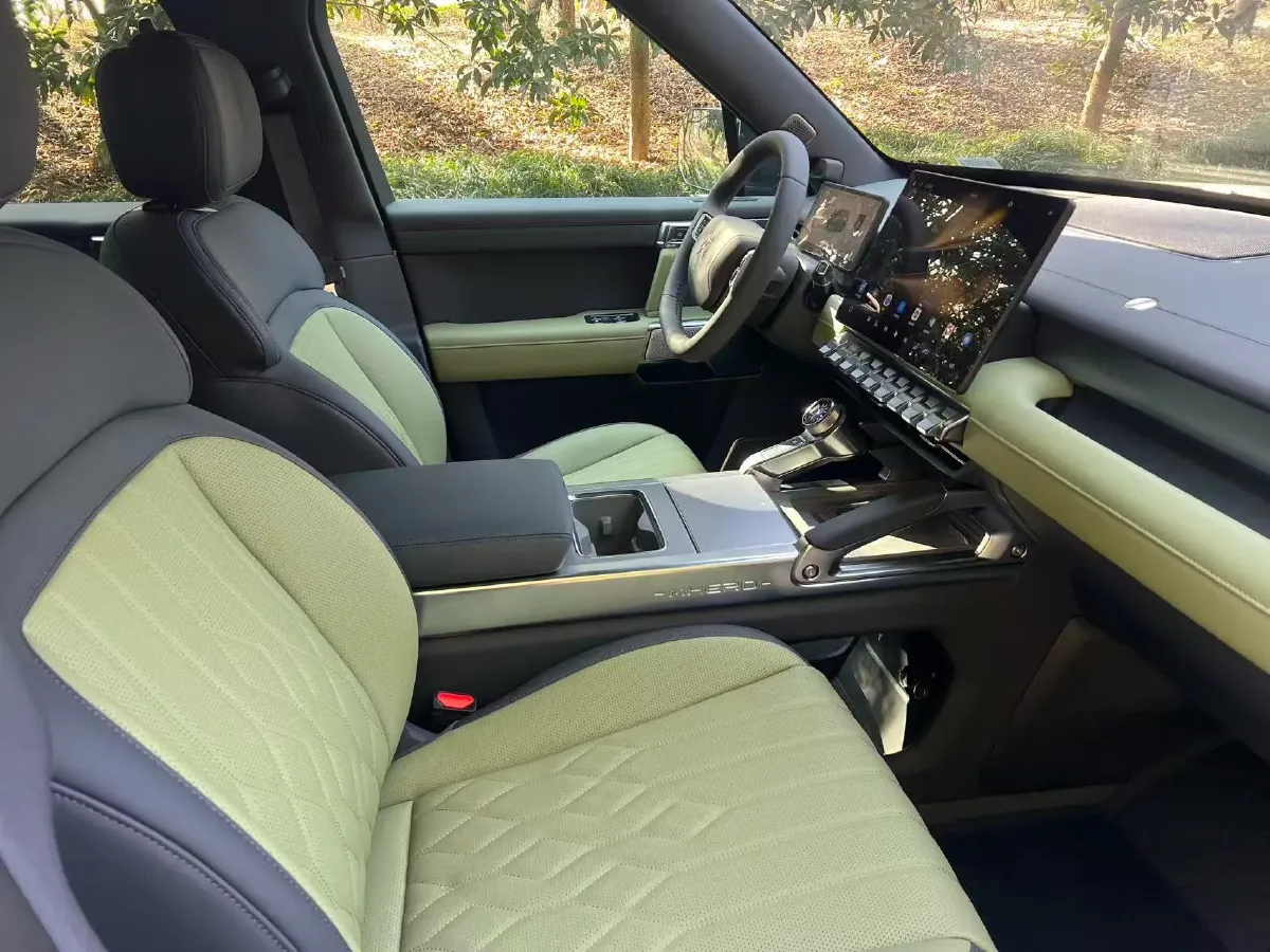 2026 Jetour DASHING 1.5T 156HP L4 6DCT,autocango,china used car exporter,china ev exporter,chinese used car exporter,chinese used ev exporter