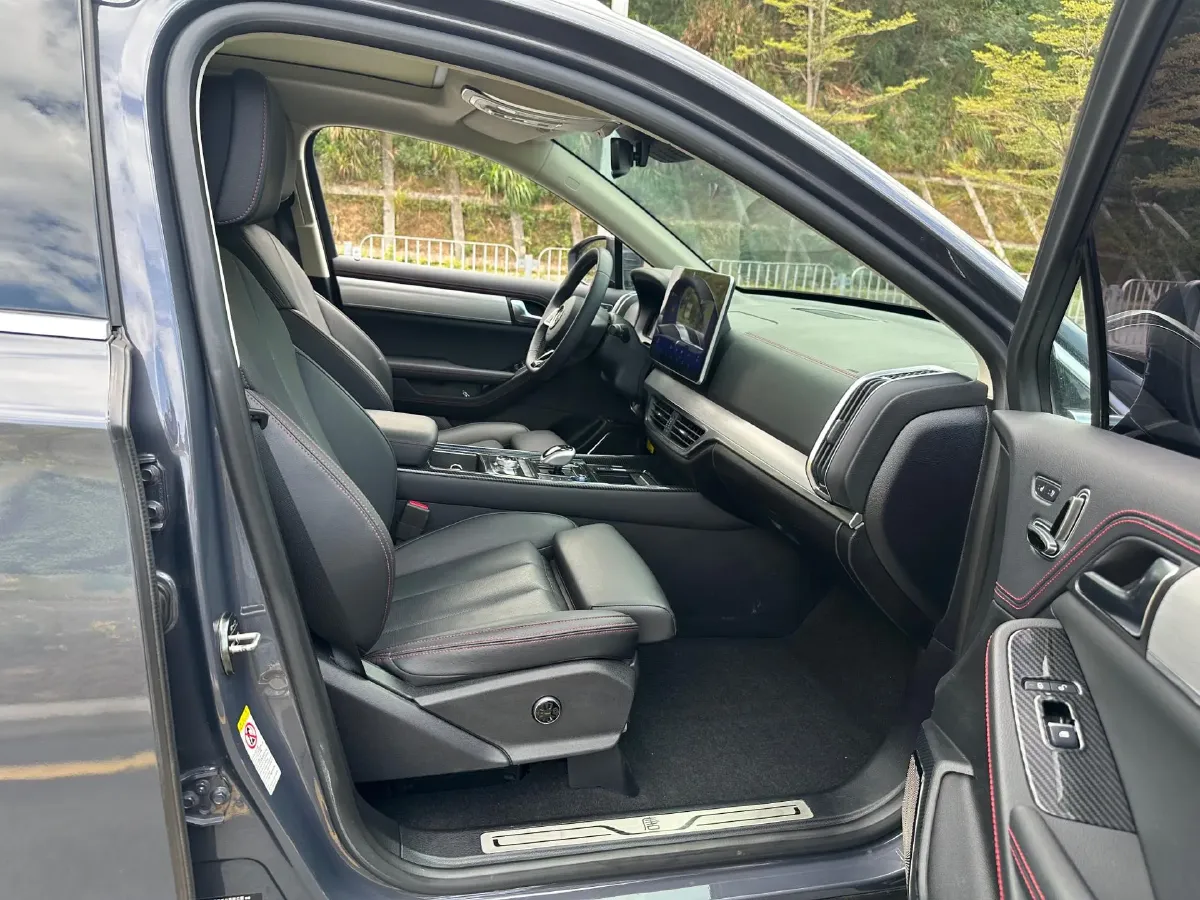 2018 BYD Tang 2.0T 205HP L4 6DCT PHEV 23.97KWH,autocango,china used car exporter,china ev exporter,chinese used car exporter,chinese used ev exporter