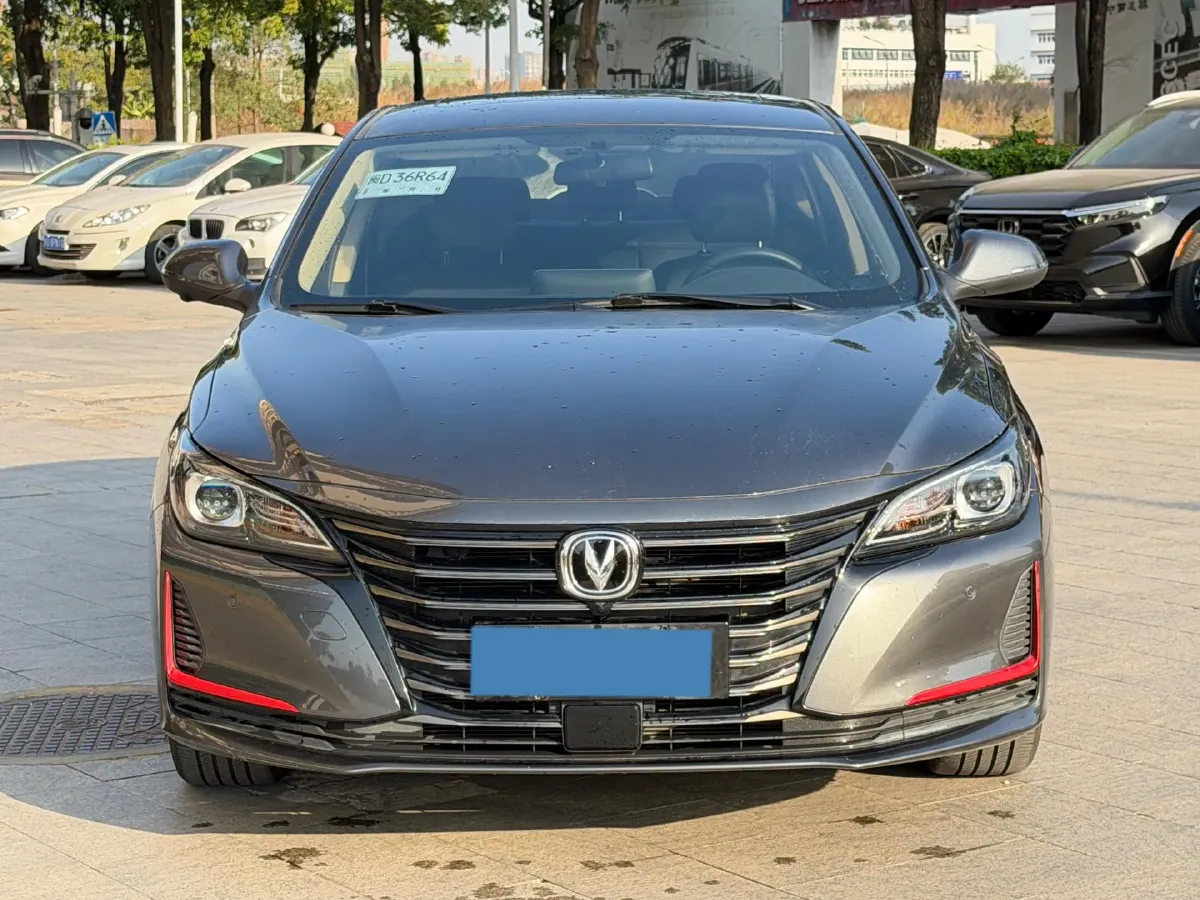 2021 ChangAn Raeton CC 1.5T 180HP L4 7DCT,autocango,china used car exporter,china ev exporter,chinese used car exporter,chinese used ev exporter