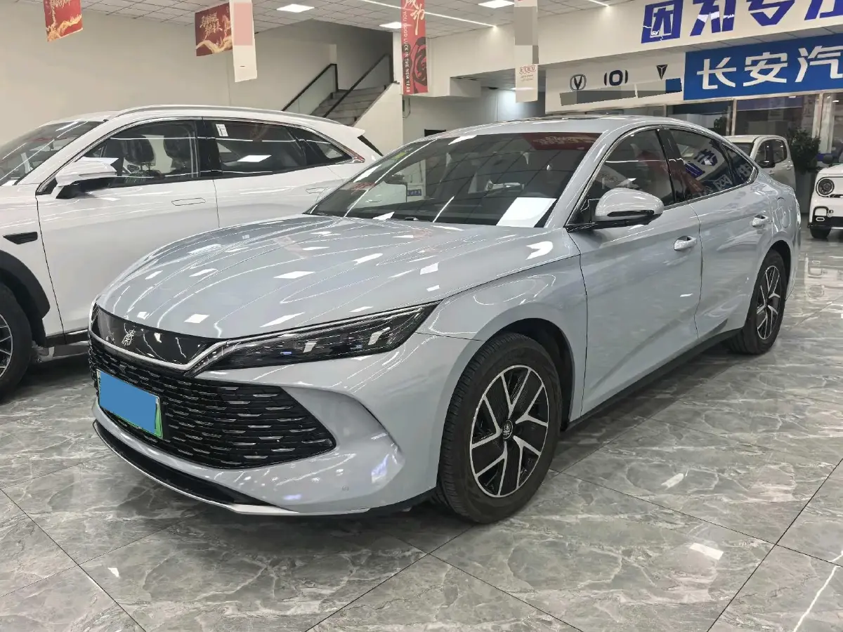 2024 BYD QinL 1.5L 101HP L4 E-CVT PHEV 15.87KWH