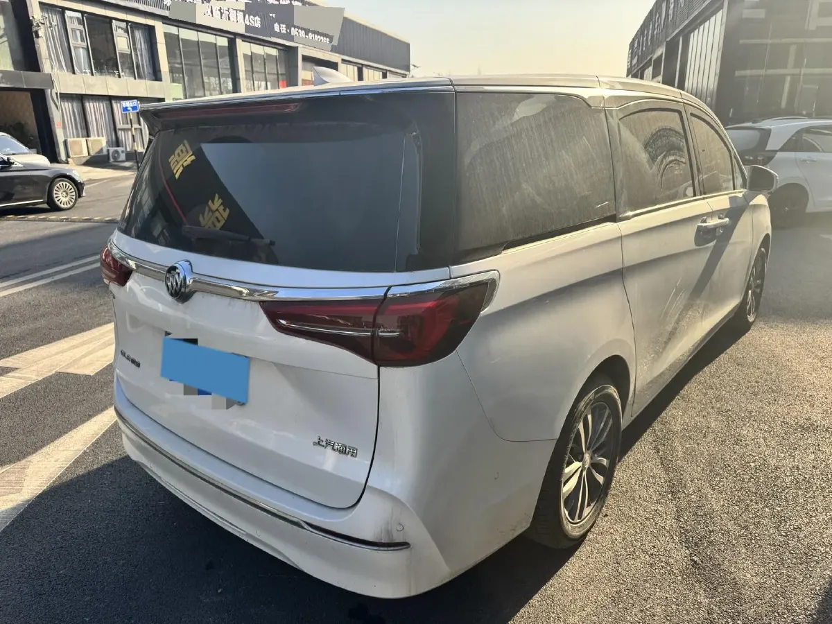 2021 Buick GL8 2.0T 237HP L4 9AT,autocango,china used car exporter,china ev exporter,chinese used car exporter,chinese used ev exporter