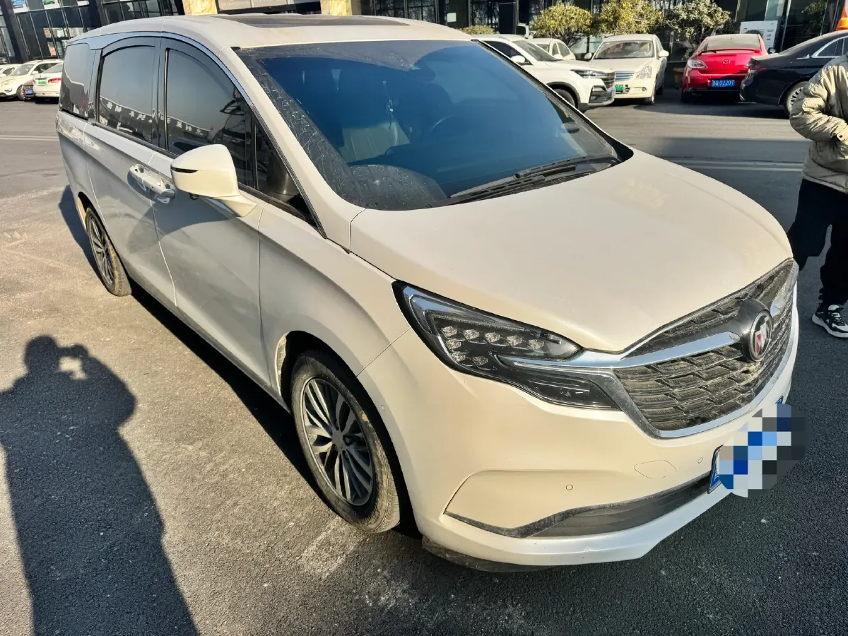 2021 Buick GL8 2.0T 237HP L4 9AT,autocango,china used car exporter,china ev exporter,chinese used car exporter,chinese used ev exporter