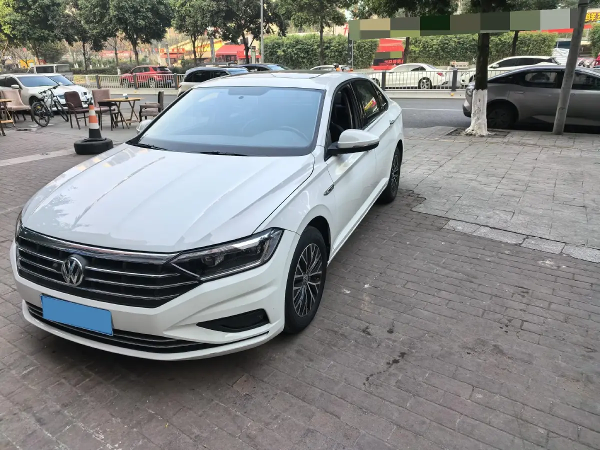 2021 Volkswagen Sagitar 1.4T 150HP L4 7DCT