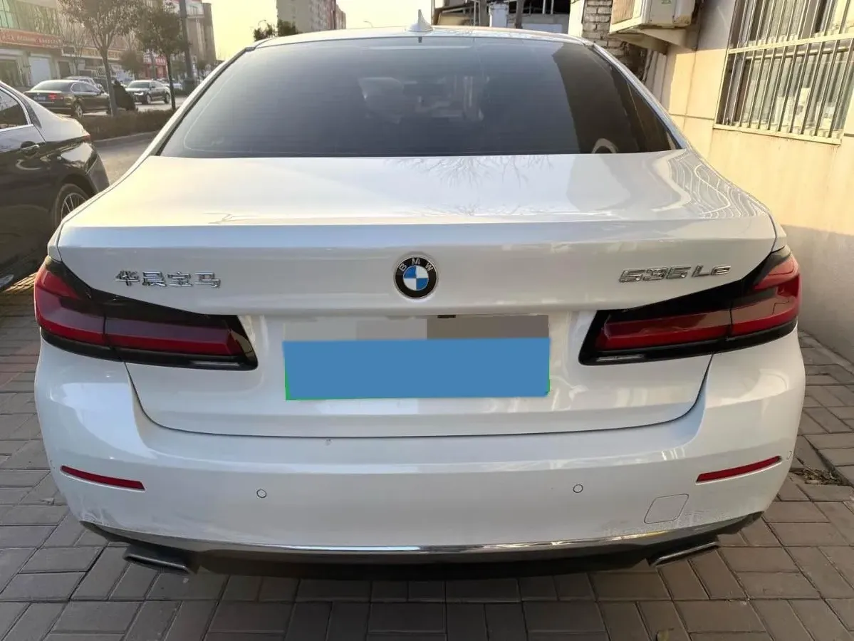 2021 BMW 5 Series 2.0T 184HP L4 8AT PHEV 17.7KWH,autocango,china used car exporter,china ev exporter,chinese used car exporter,chinese used ev exporter