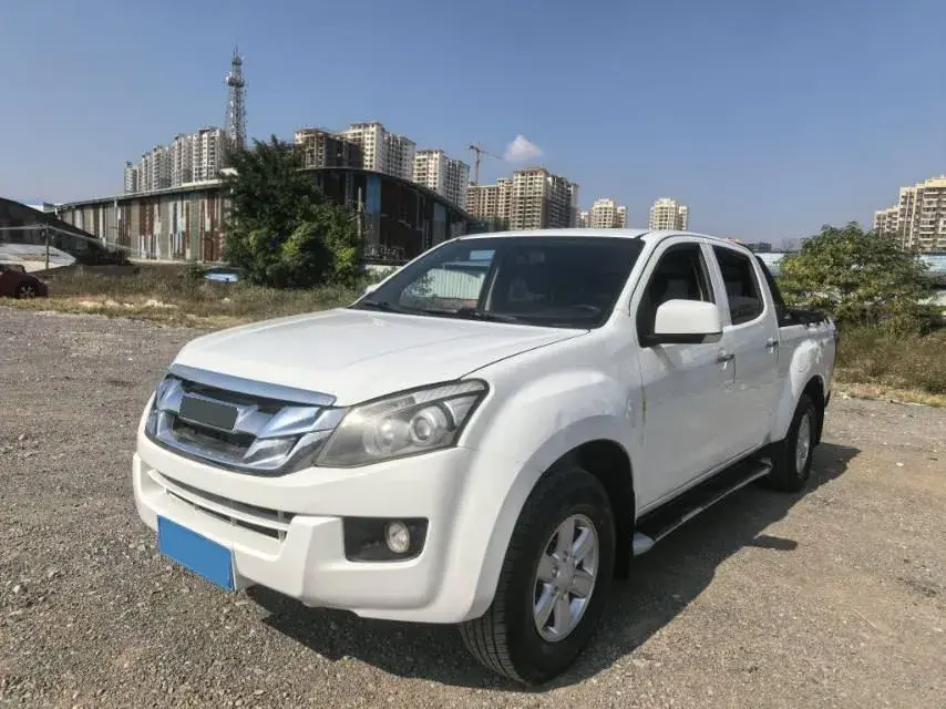 2020 Isuzu LingTuo 2.5T 150HP L4 6AT