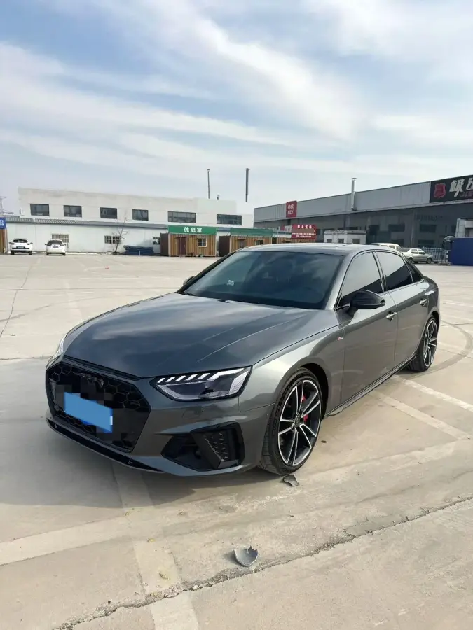 2023 Audi A4L 2.0T 245HP L4 7DCT