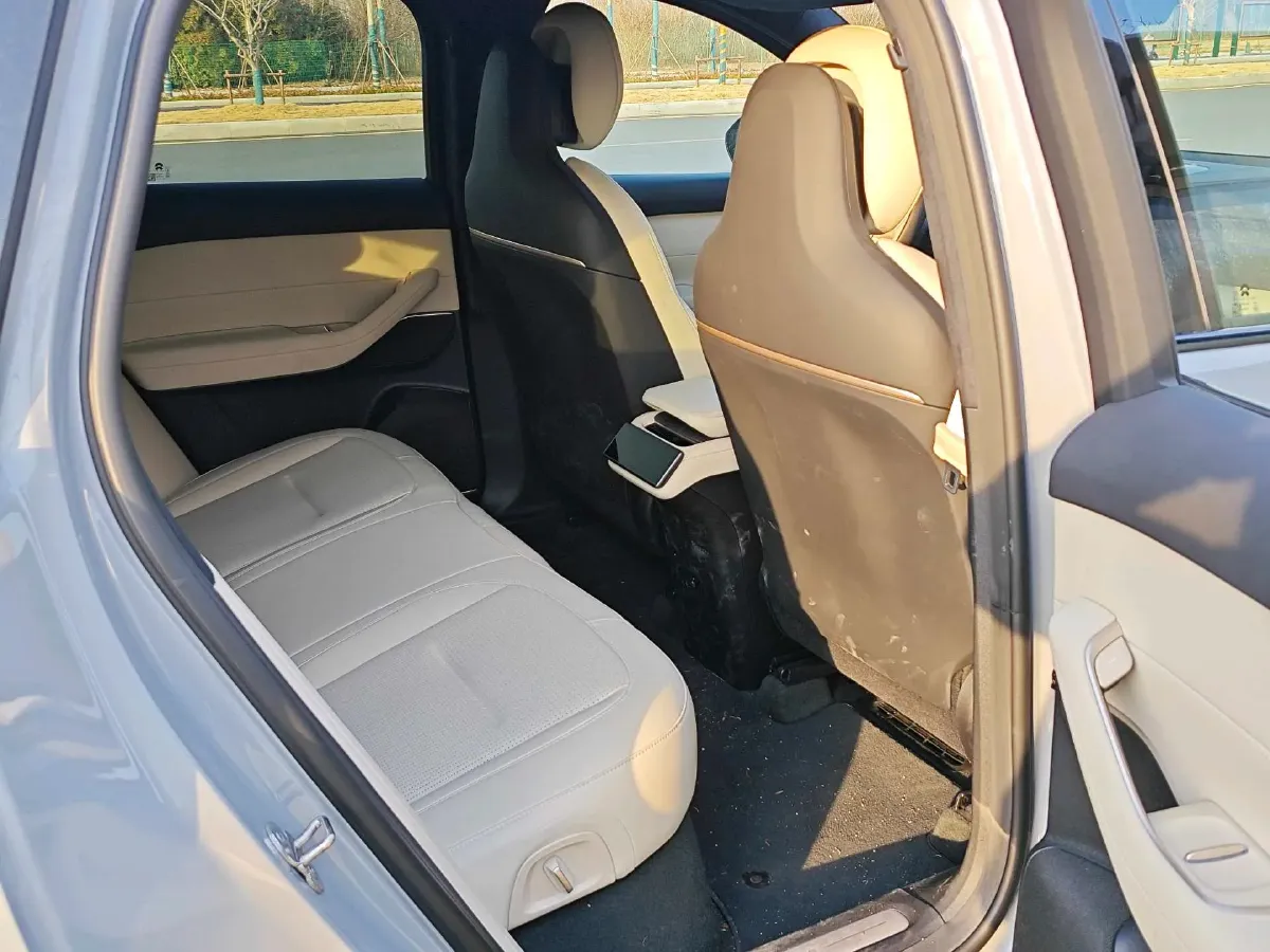 2024 NIO ES6 BEV 75KWH,autocango,china used car exporter,china ev exporter,chinese used car exporter,chinese used ev exporter