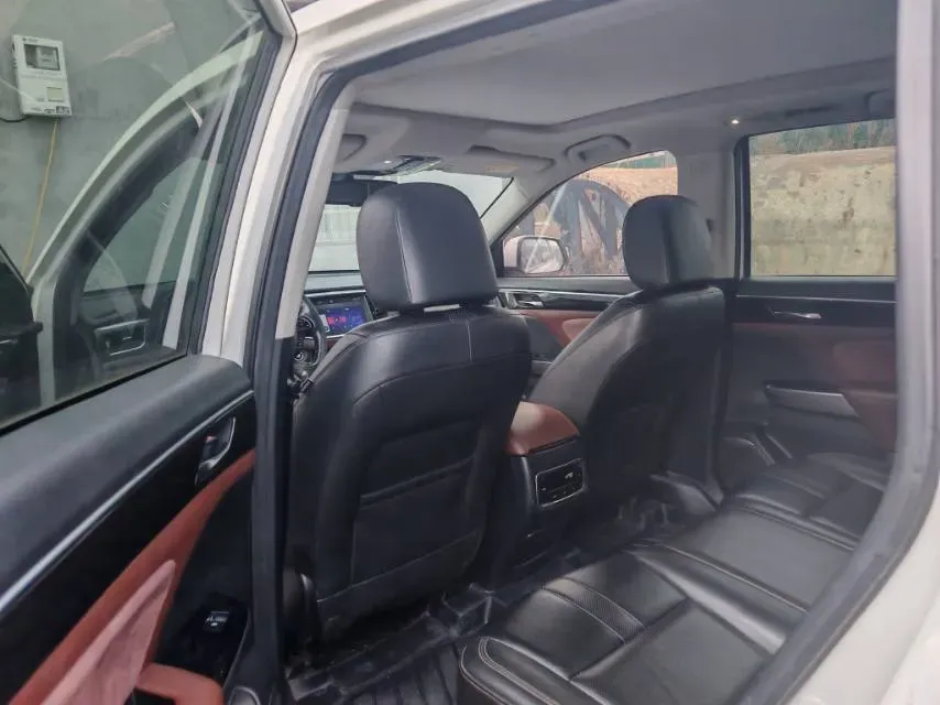 2019 GAC Trumpchi GS8 2.0T 252HP L4 6AT,autocango,china used car exporter,china ev exporter,chinese used car exporter,chinese used ev exporter