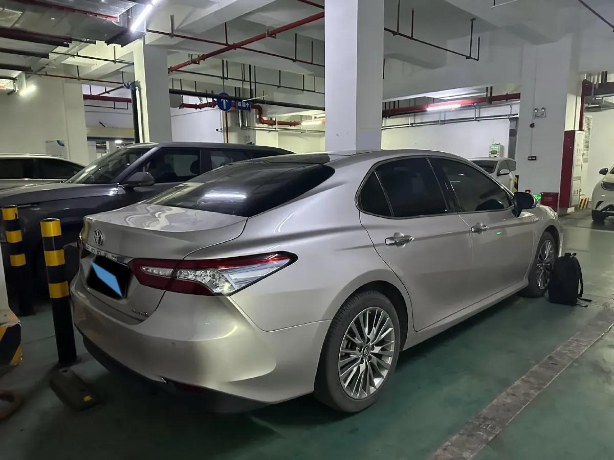 2019 Toyota Camry 2.5L 178HP L4 E-CVT Hybrid,autocango,china used car exporter,china ev exporter,chinese used car exporter,chinese used ev exporter
