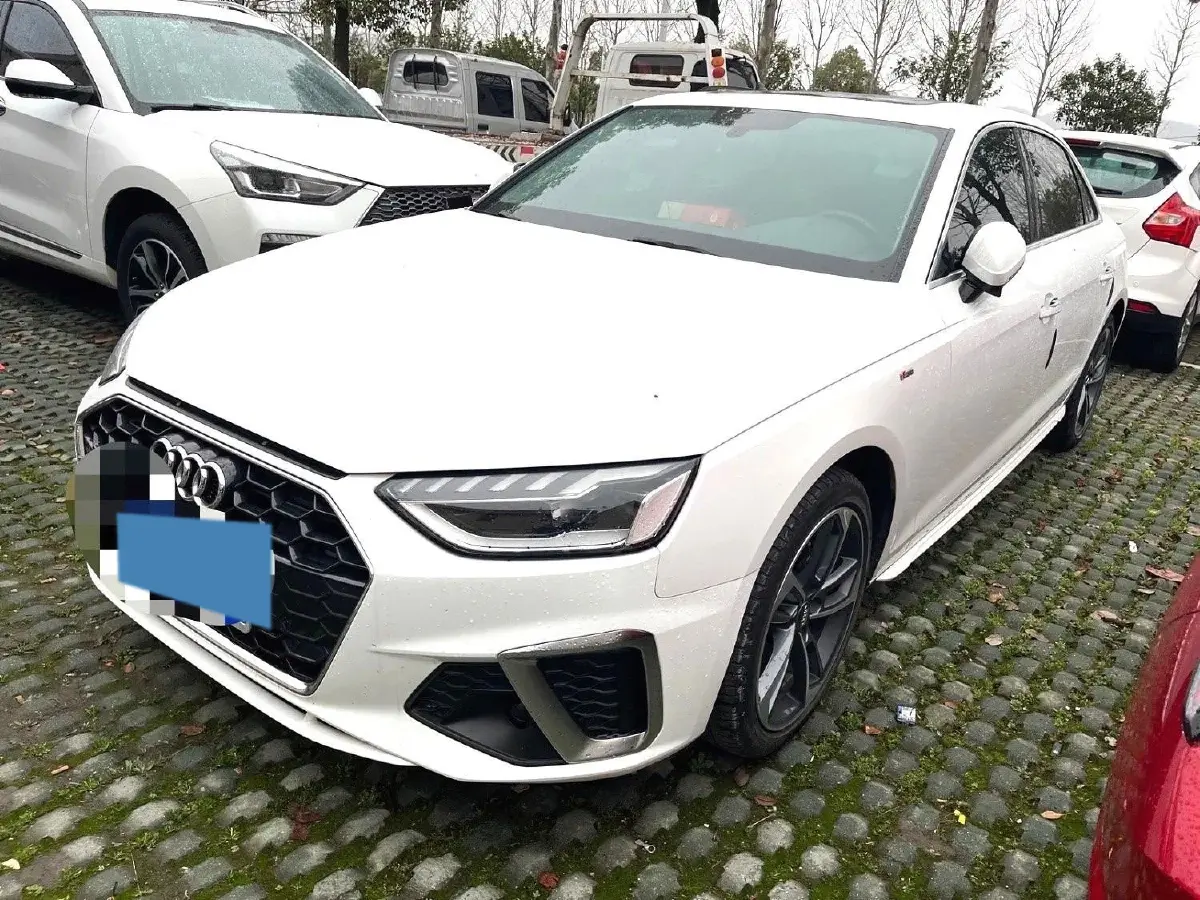 2020 Audi A4L 2.0T 190HP L4 7DCT