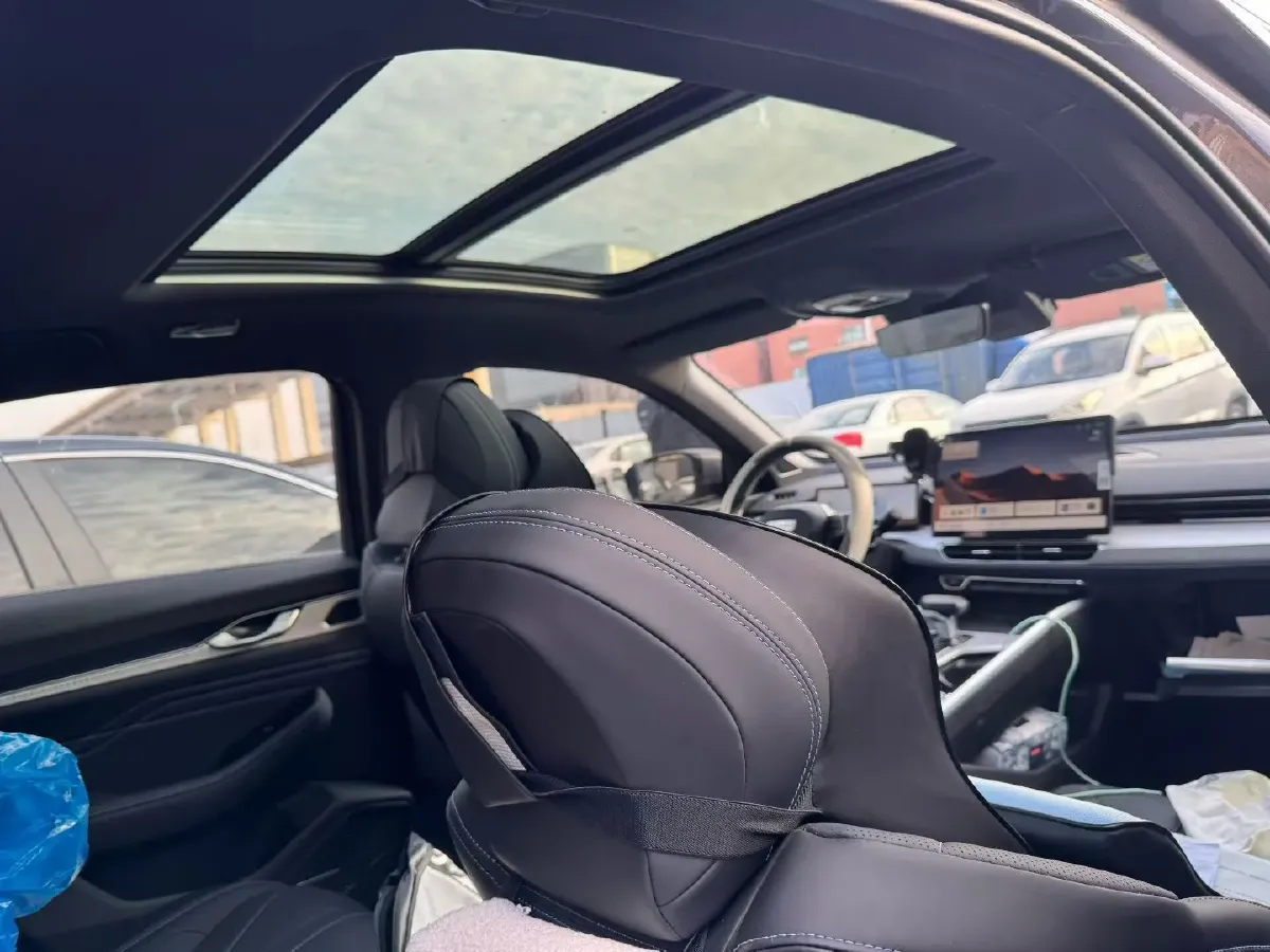 2025 Geely Preface 1.5T 181HP L4 7DCT,autocango,china used car exporter,china ev exporter,chinese used car exporter,chinese used ev exporter