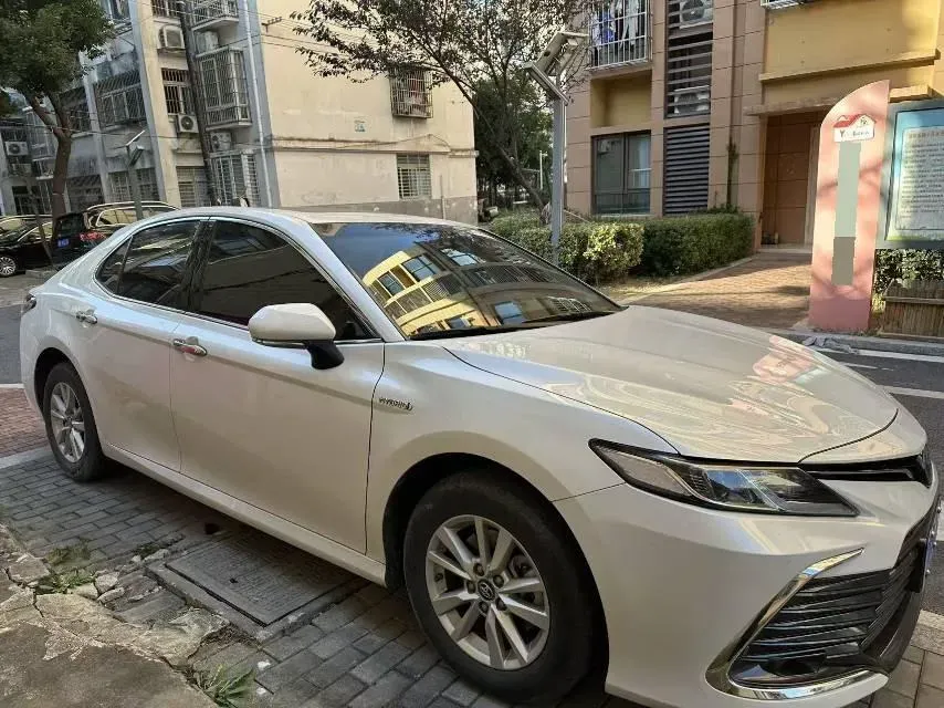 2022 Toyota Camry 2.5L 178HP L4 E-CVT Hybrid,autocango,china used car exporter,china ev exporter,chinese used car exporter,chinese used ev exporter