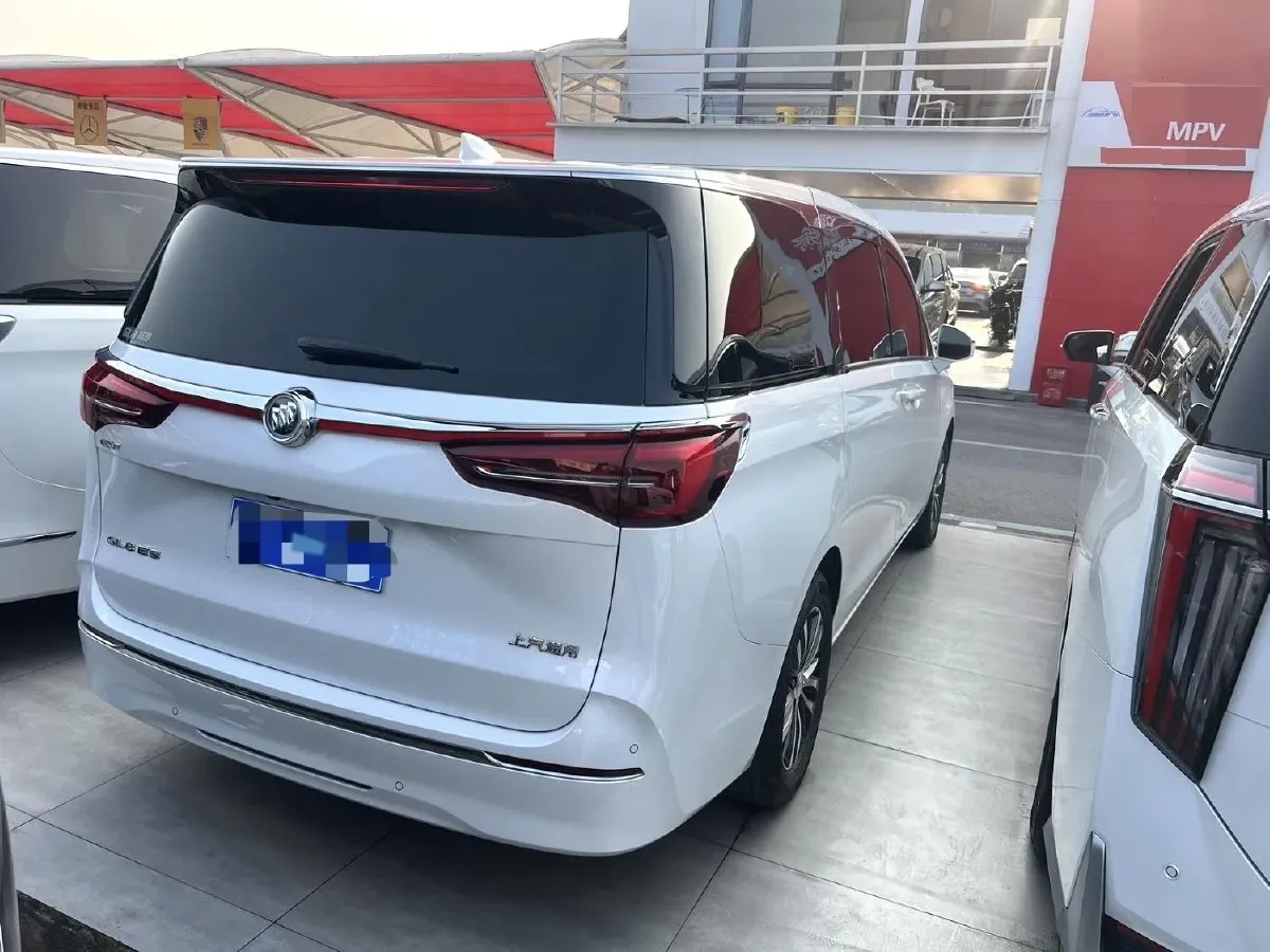 2021 Buick GL8 2.0T 237HP L4 9AT,autocango,china used car exporter,china ev exporter,chinese used car exporter,chinese used ev exporter