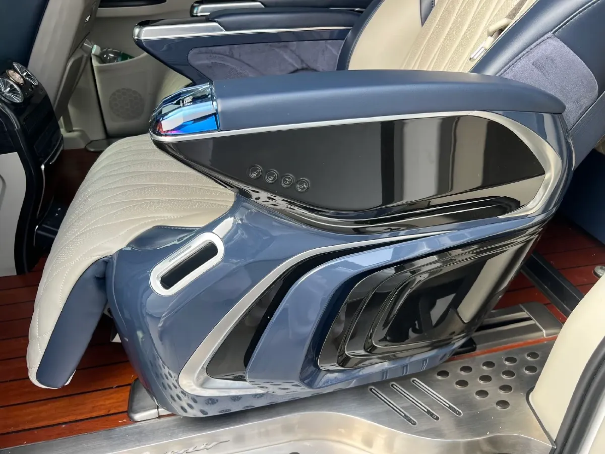 2021 Buick GL8 2.0T 237HP L4 9AT,autocango,china used car exporter,china ev exporter,chinese used car exporter,chinese used ev exporter