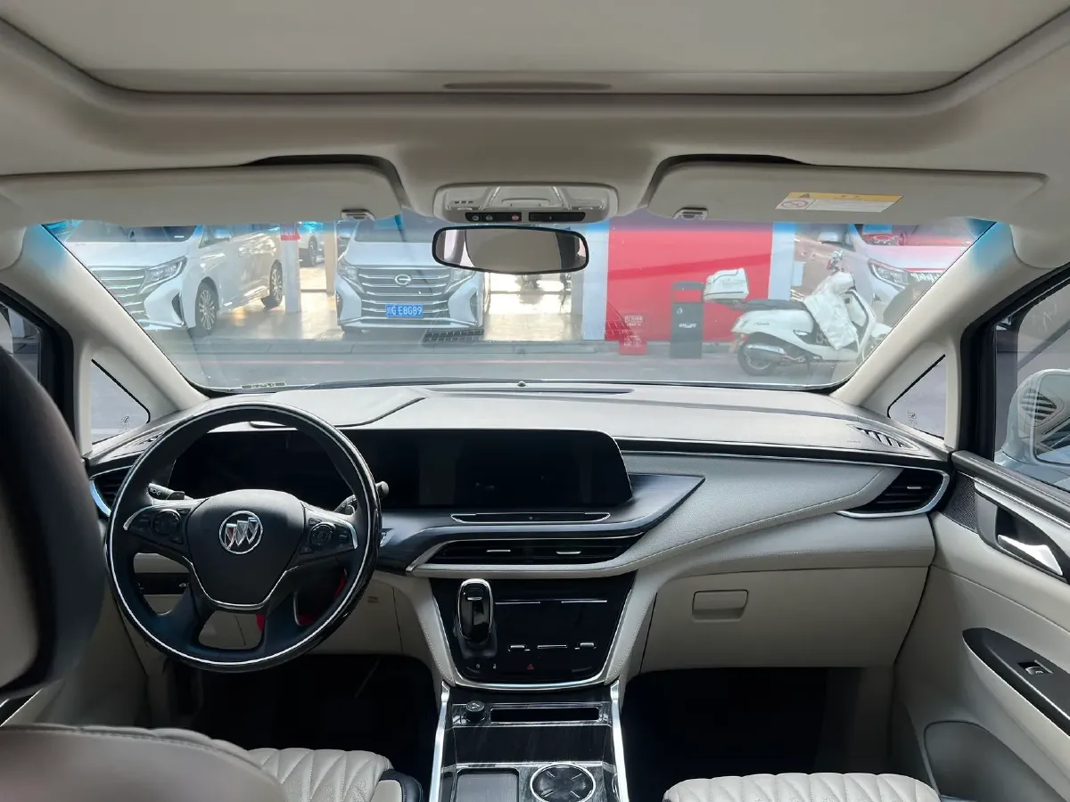 2021 Buick GL8 2.0T 237HP L4 9AT,autocango,china used car exporter,china ev exporter,chinese used car exporter,chinese used ev exporter