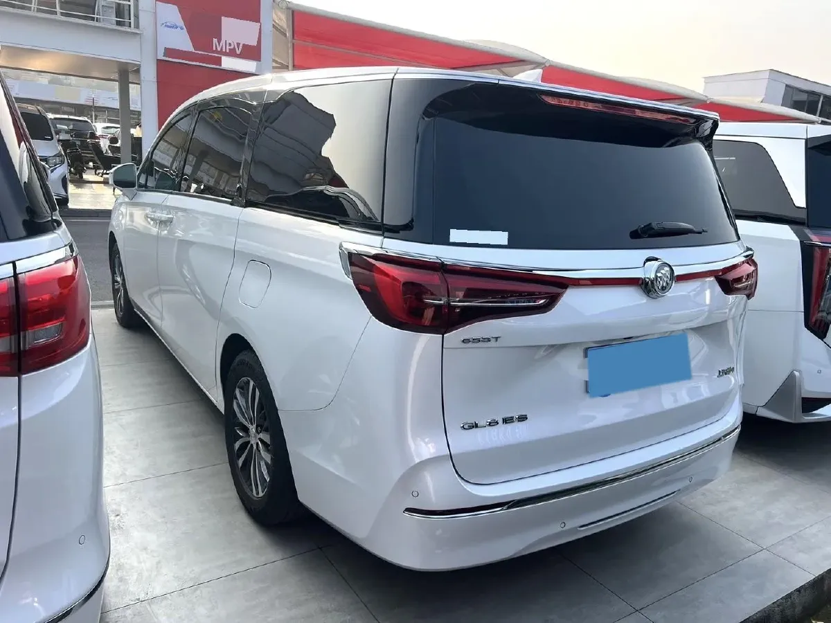 2021 Buick GL8 2.0T 237HP L4 9AT,autocango,china used car exporter,china ev exporter,chinese used car exporter,chinese used ev exporter