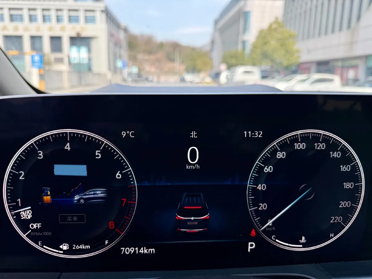 2021 Buick GL8 2.0T 237HP L4 9AT,autocango,china used car exporter,china ev exporter,chinese used car exporter,chinese used ev exporter