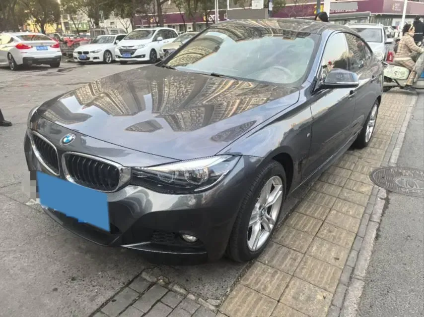 2020 BMW 3 Series GT 2.0T 184HP L4 8AT,autocango,china used car exporter,china ev exporter,chinese used car exporter,chinese used ev exporter