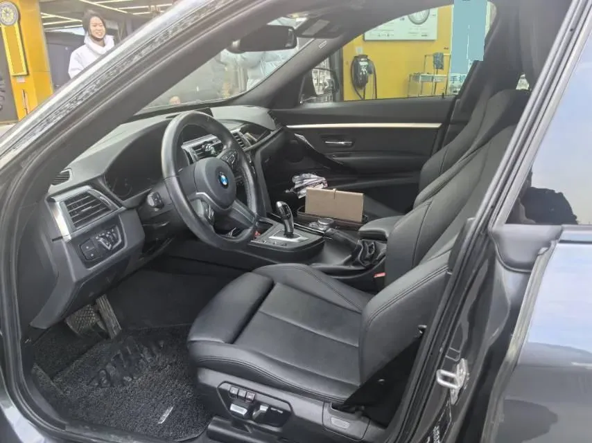 2020 BMW 3 Series GT 2.0T 184HP L4 8AT,autocango,china used car exporter,china ev exporter,chinese used car exporter,chinese used ev exporter