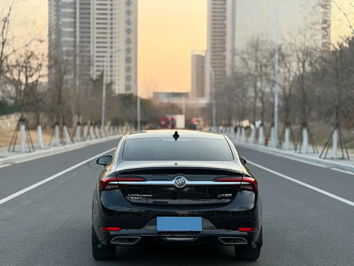 2020 Buick Larcosse 2.0T 237HP L4 9AT,autocango,china used car exporter,china ev exporter,chinese used car exporter,chinese used ev exporter