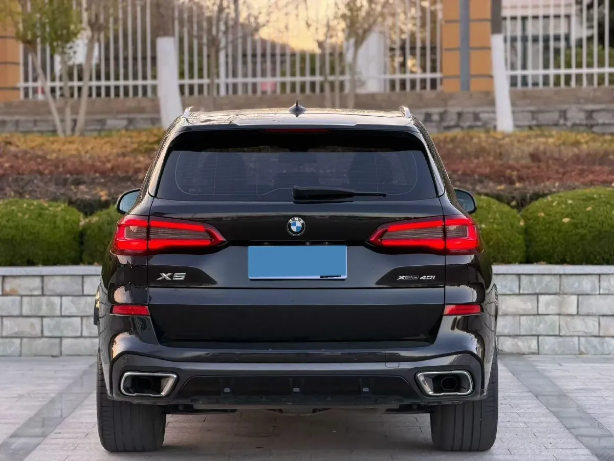 2020 BMW X5 3.0T 340HP L6 8AT,autocango,china used car exporter,china ev exporter,chinese used car exporter,chinese used ev exporter