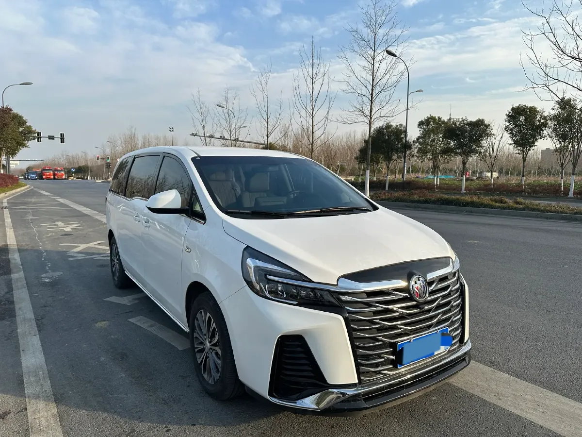 2023 Buick GL8 2.0T 237HP L4 9AT,autocango,china used car exporter,china ev exporter,chinese used car exporter,chinese used ev exporter