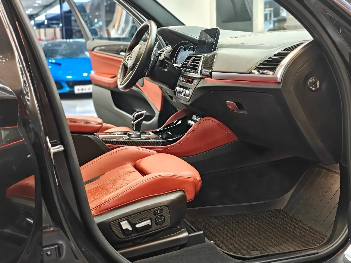 2019 BMW X3 M 3.0T 510HP L6 8AT,autocango,china used car exporter,china ev exporter,chinese used car exporter,chinese used ev exporter