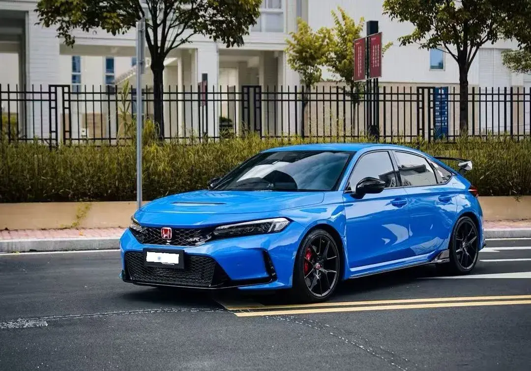 2023 Honda Civic 2.0T 300HP L4 6MT
