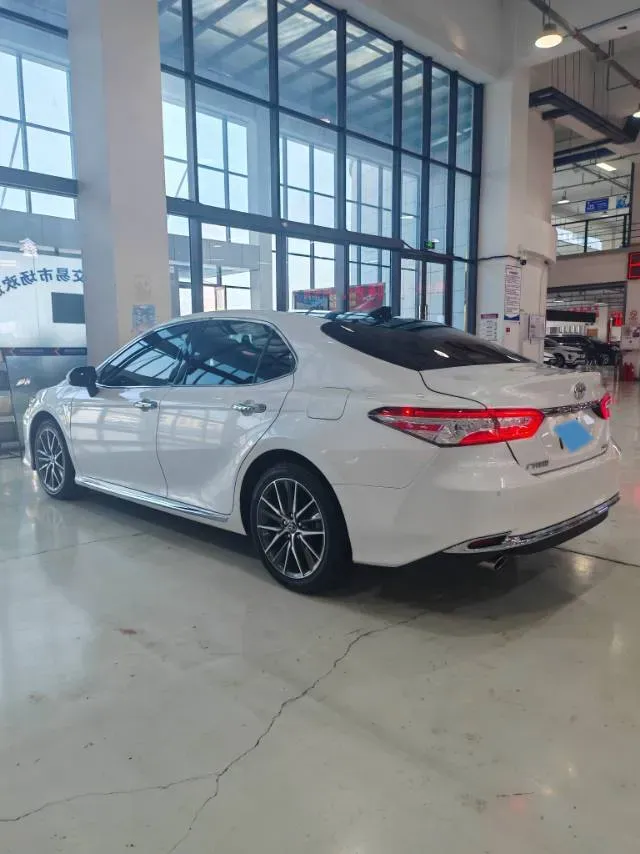 2021 Toyota Camry 2.5L 209HP L4 8AT,autocango,china used car exporter,china ev exporter,chinese used car exporter,chinese used ev exporter