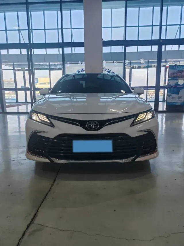 2021 Toyota Camry 2.5L 209HP L4 8AT,autocango,china used car exporter,china ev exporter,chinese used car exporter,chinese used ev exporter